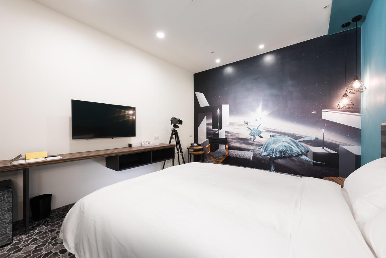 Hotel Half Taichung Exterior foto