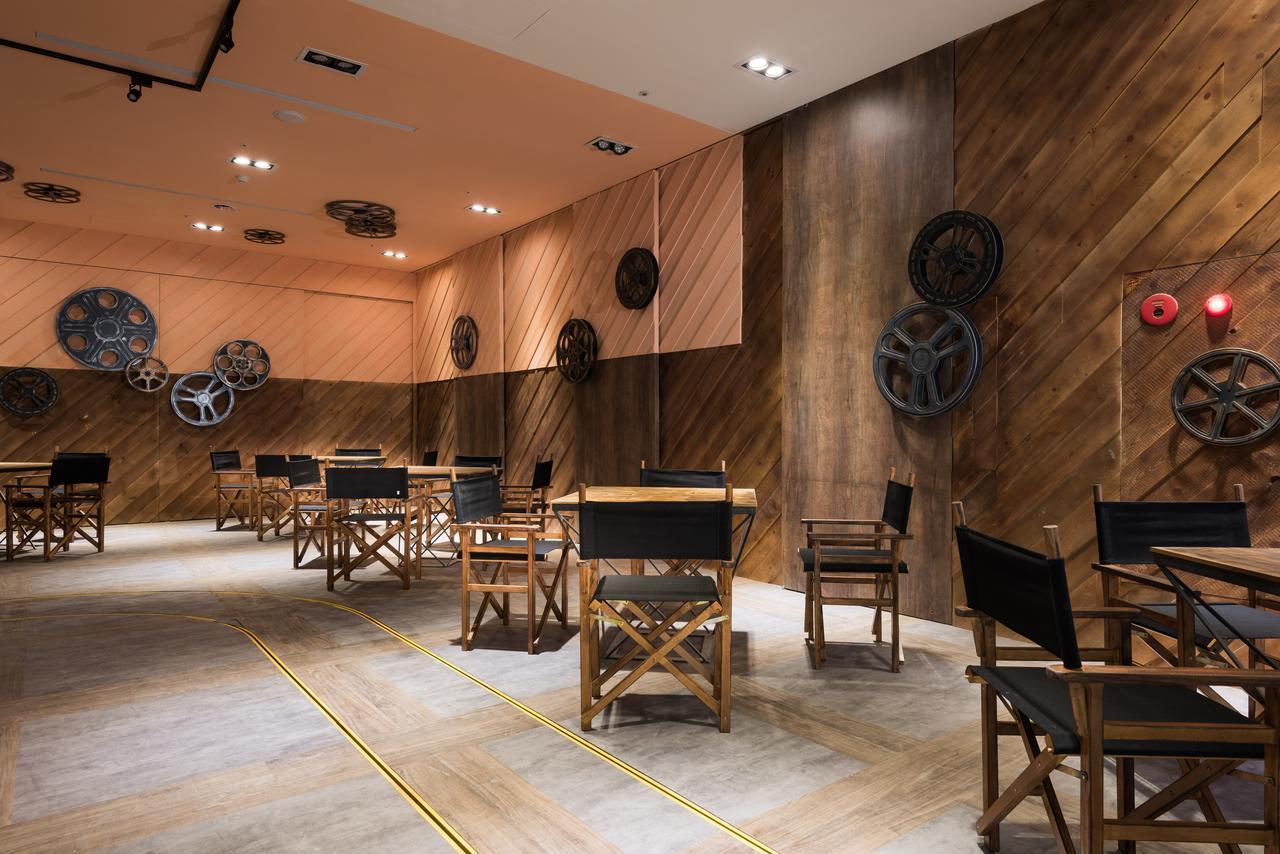 Hotel Half Taichung Exterior foto