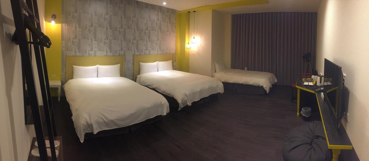 Hotel Half Taichung Exterior foto
